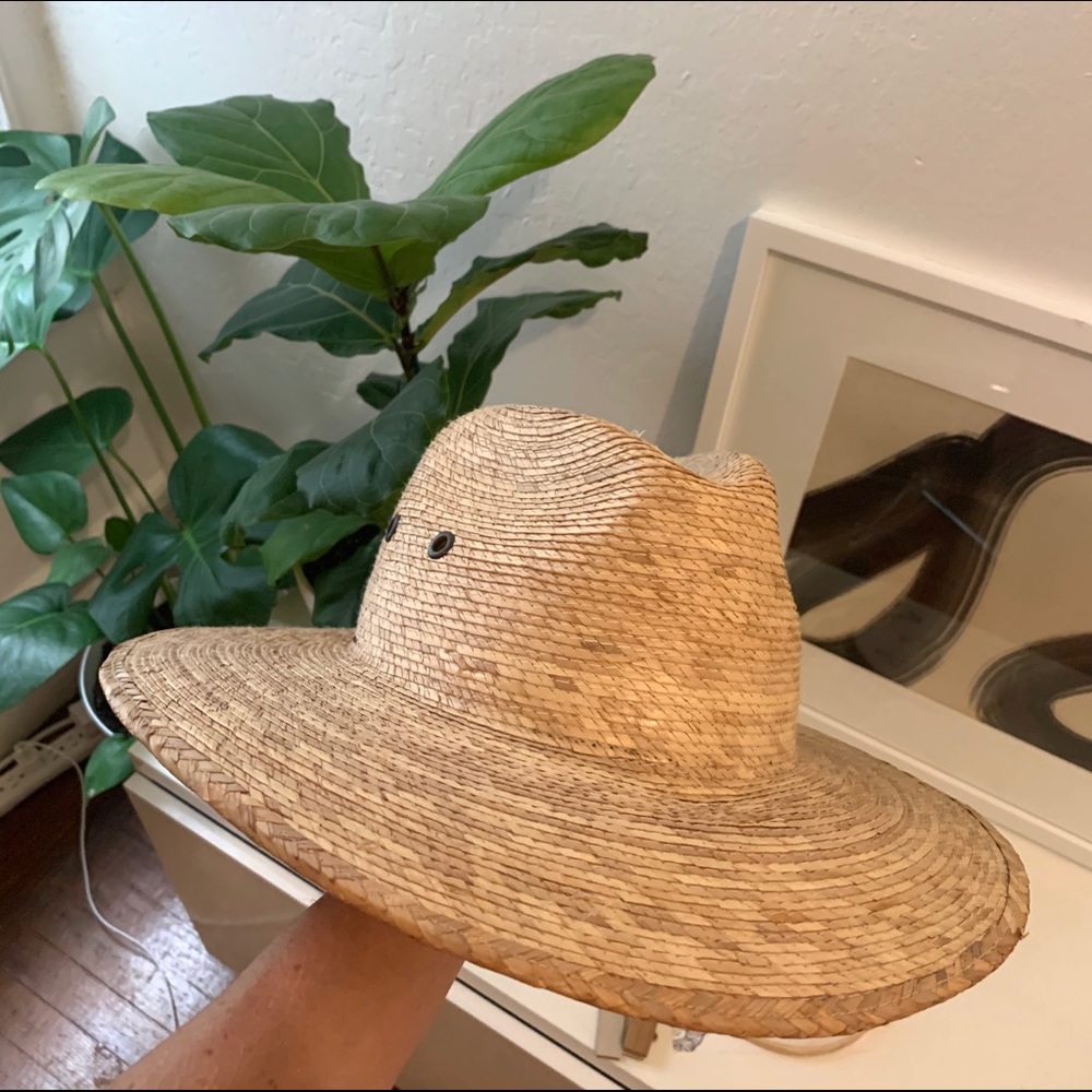 Beautiful palm leaf sun hat / summer hat